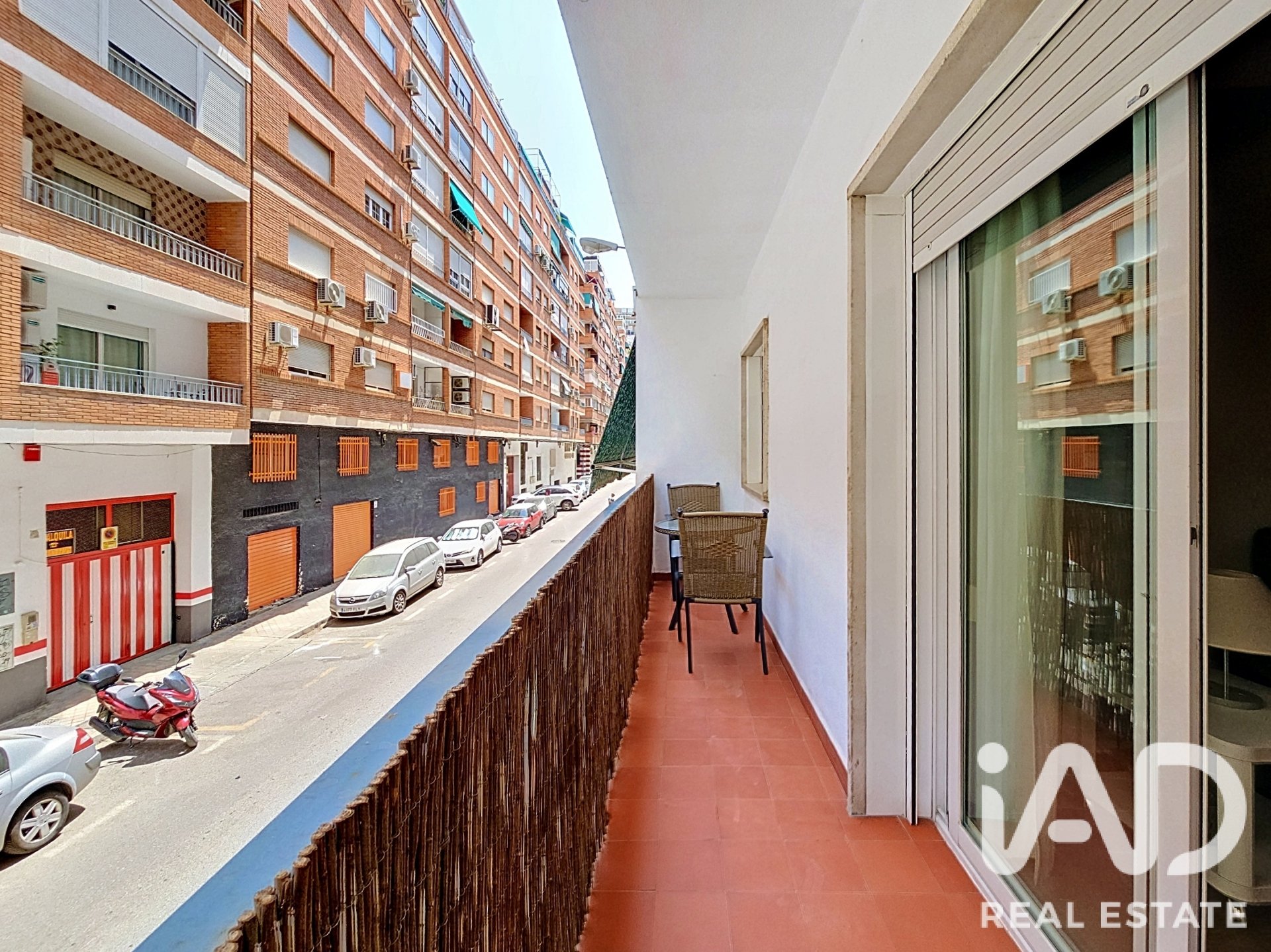 Apartment in Granada, Spain 4 bedrooms, 110 sq.m. No. 192190