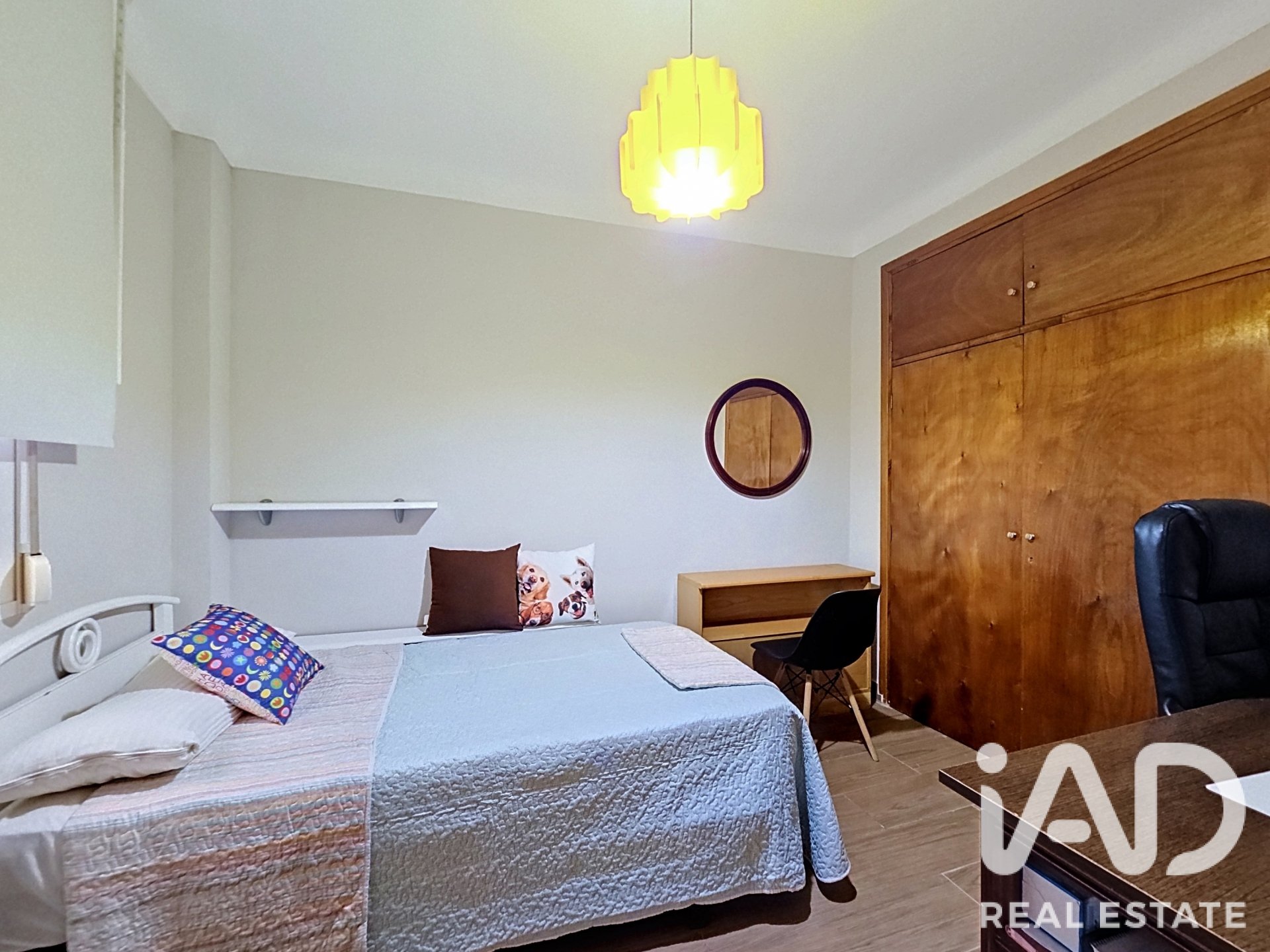 Apartment in Granada, Spain 4 bedrooms, 110 sq.m. No. 192190