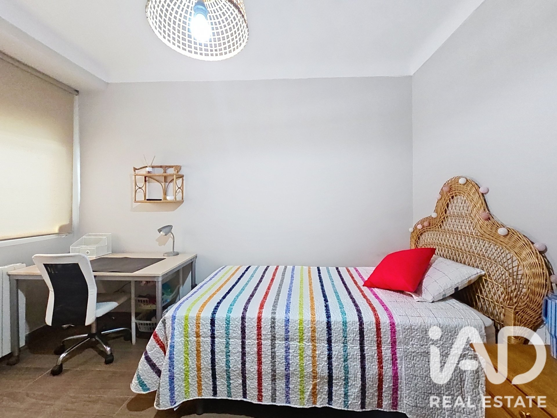 Apartment in Granada, Spain 4 bedrooms, 110 sq.m. No. 192190