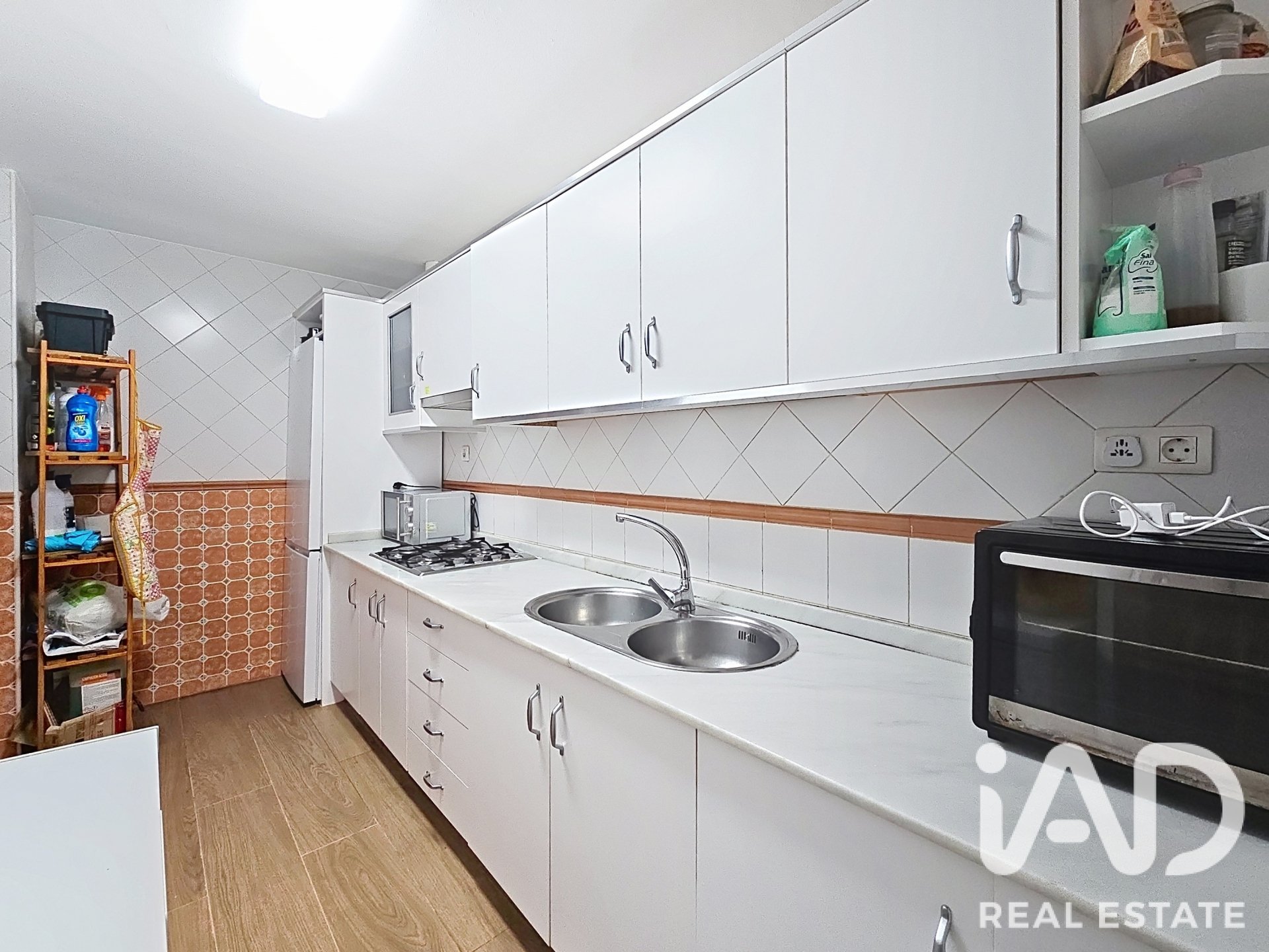 Apartment in Granada, Spain 4 bedrooms, 110 sq.m. No. 192190