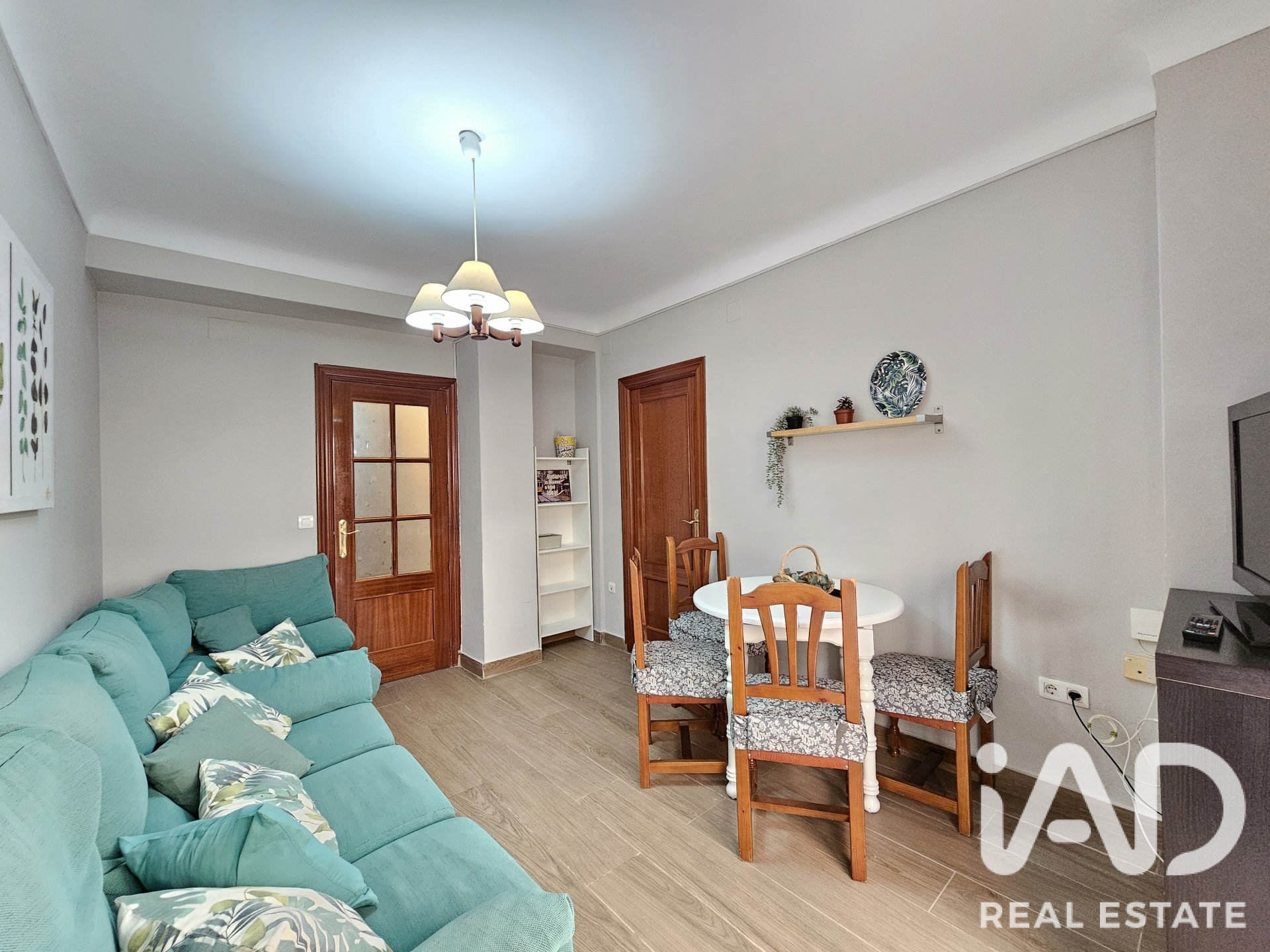 Apartment in Granada, Spain 4 bedrooms, 110 sq.m. No. 192190