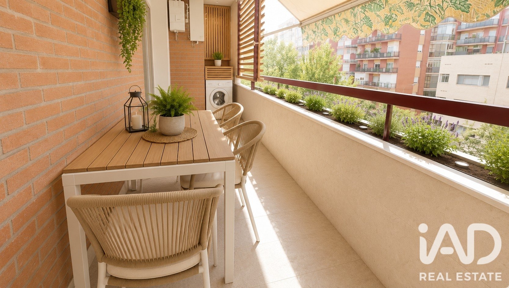 Apartment à Madrid, Espagne 3 chambres, 112 m2 No. 192188