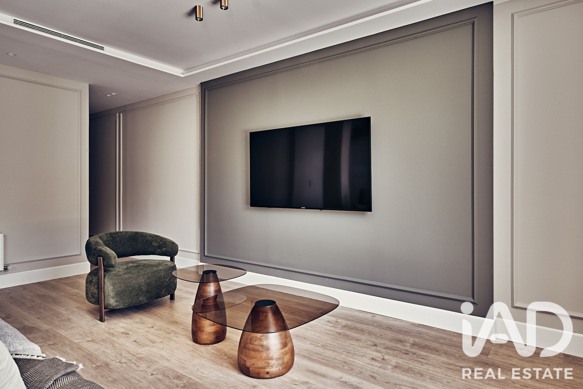 Apartamento en Madrid, España 4 dormitorios, 198 m2 No. 192192