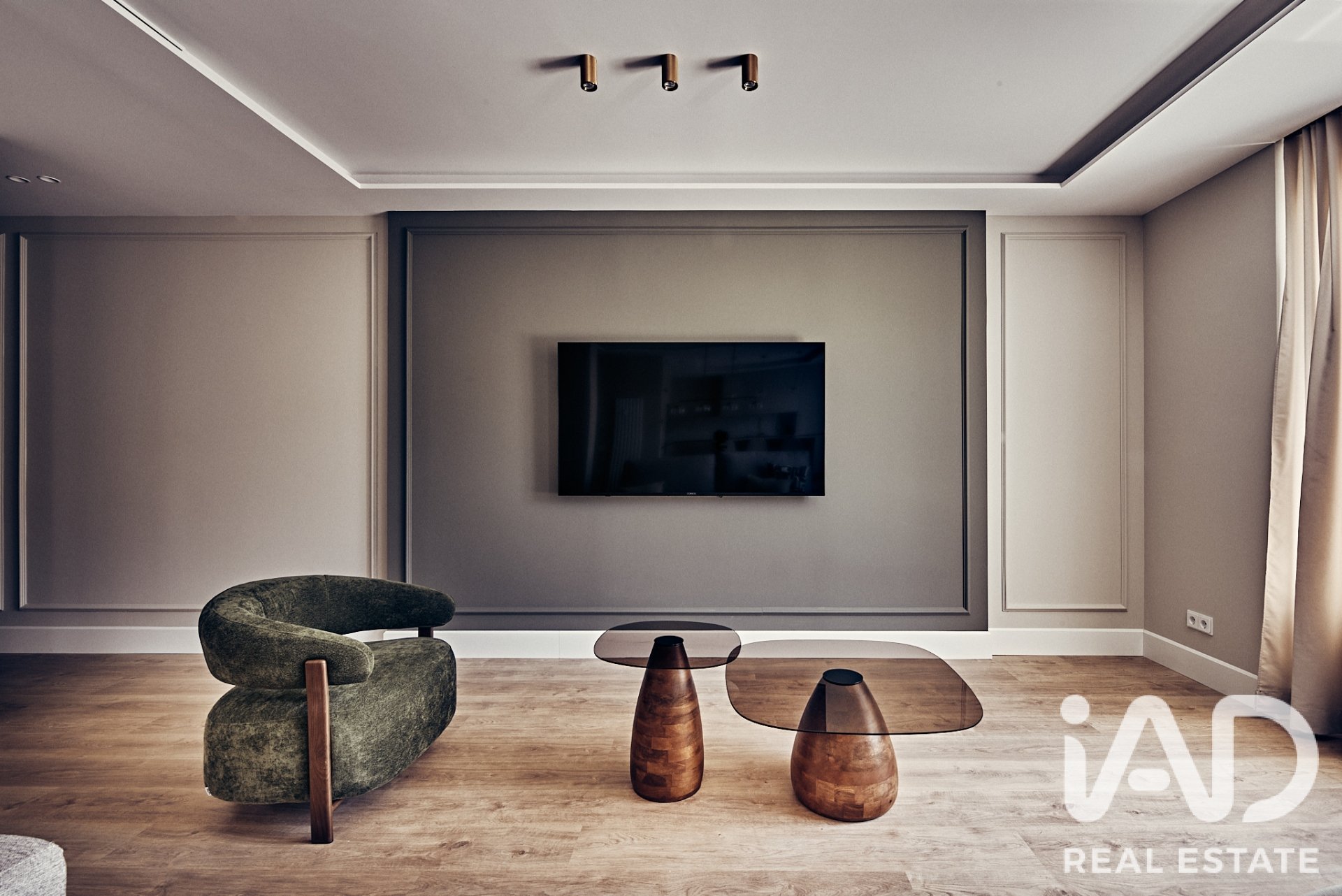 Apartamento en Madrid, España 4 dormitorios, 198 m2 No. 192192