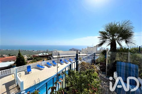 Apartment in Peniscola, Castellon, Spain 3 bedrooms, 153 sq.m. No. 192194