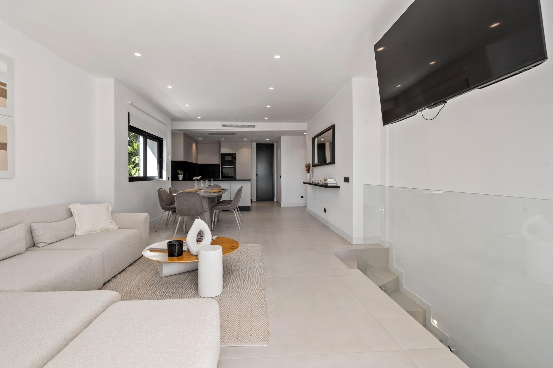 Dzīvoklis Estepona, Malaga, Spānijā 4 istabas, 270 m2 Nr. 169836