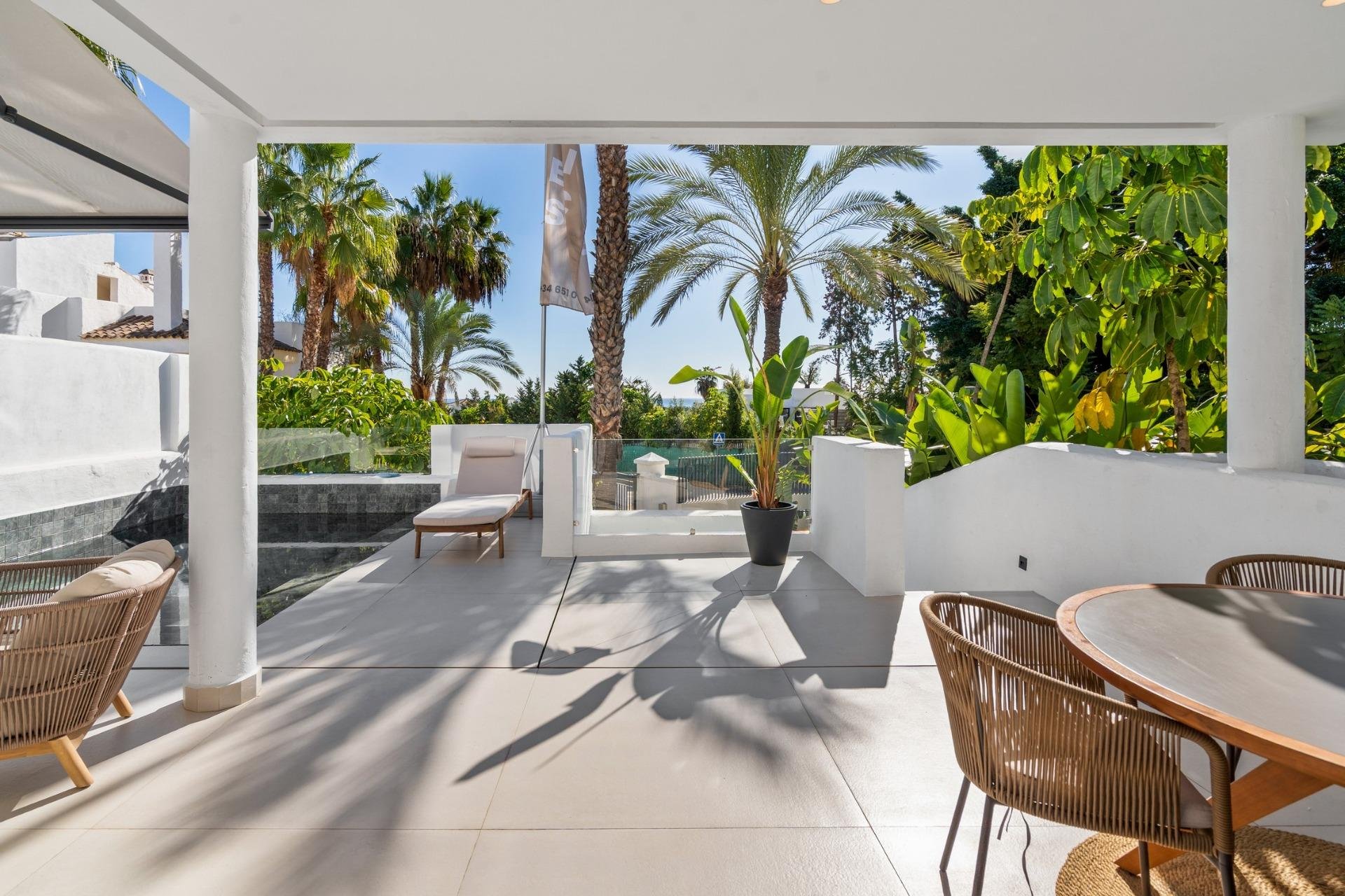 Dzīvoklis Estepona, Malaga, Spānijā 4 istabas, 270 m2 Nr. 169836
