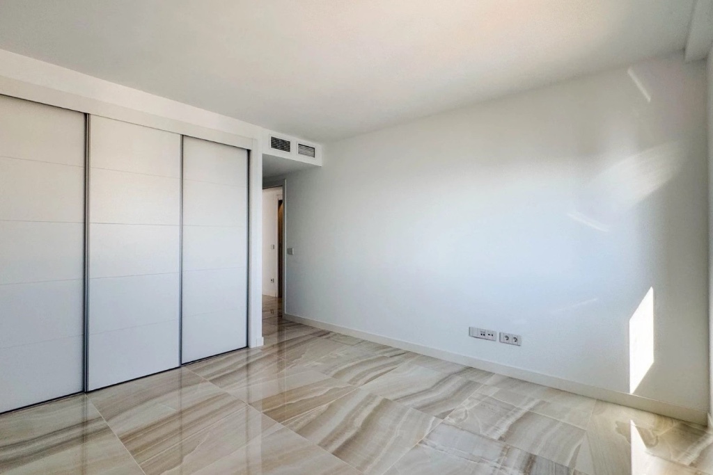 Apartamento en Punta Prima, Alicante, España 2 dormitorios,  No. 145349
