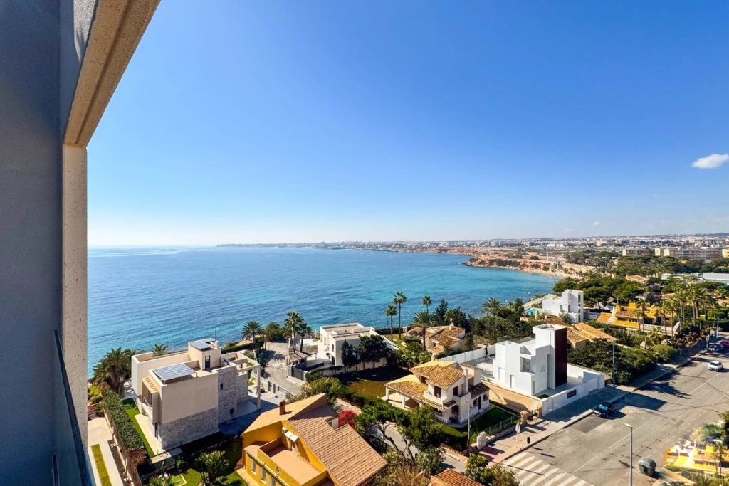 Apartamento en Punta Prima, Alicante, España 2 dormitorios,  No. 145349