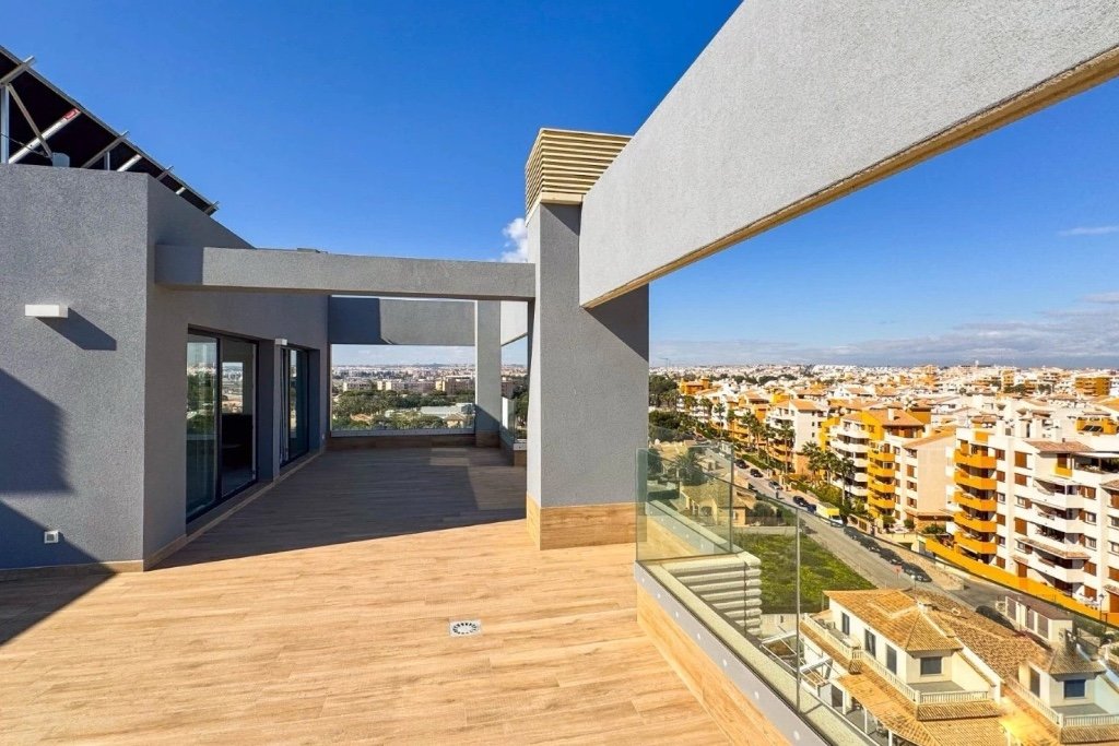 Apartamento en Punta Prima, Alicante, España 2 dormitorios,  No. 145349