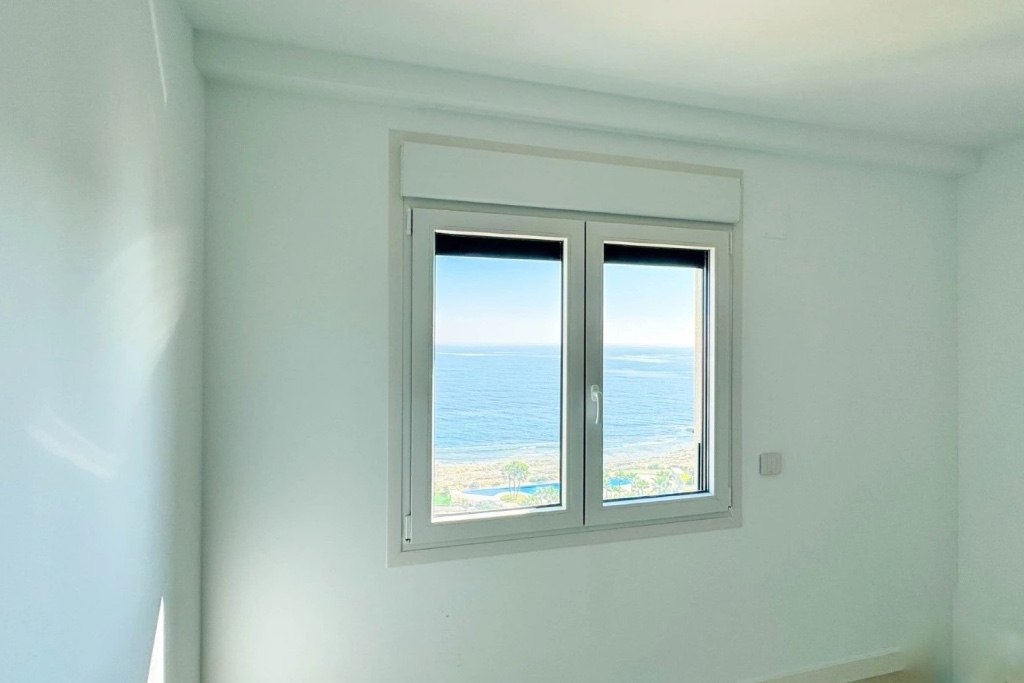 Apartamento en Punta Prima, Alicante, España 2 dormitorios,  No. 145349