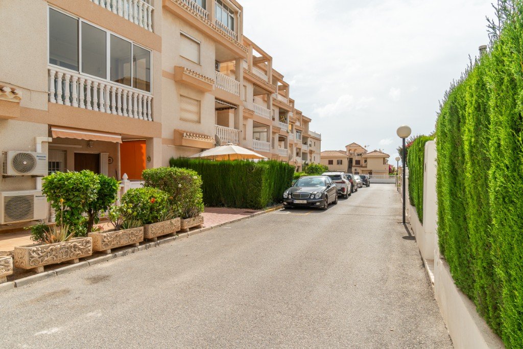 Apartamento en Playa Flamenca II, Alicante, España 3 dormitorios, 122 m2 No. 145353