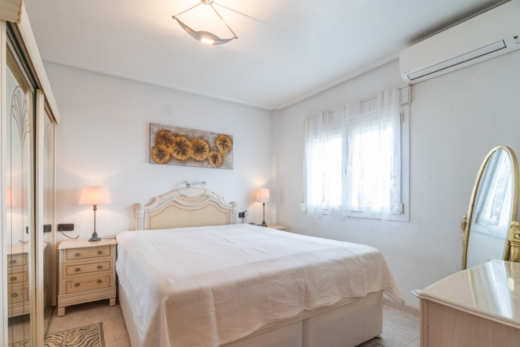 Apartamento en Playa Flamenca II, Alicante, España 3 dormitorios, 122 m2 No. 145353