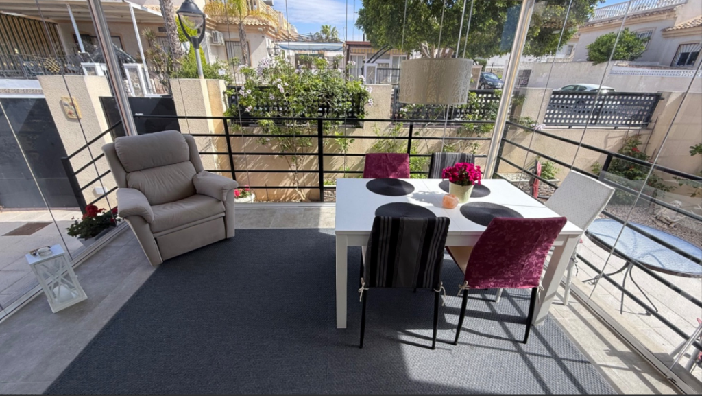 Huvila Ciudad Quesada, Alicante, Espanja 2 makuuhuonetta, 78 m2 No. 145352