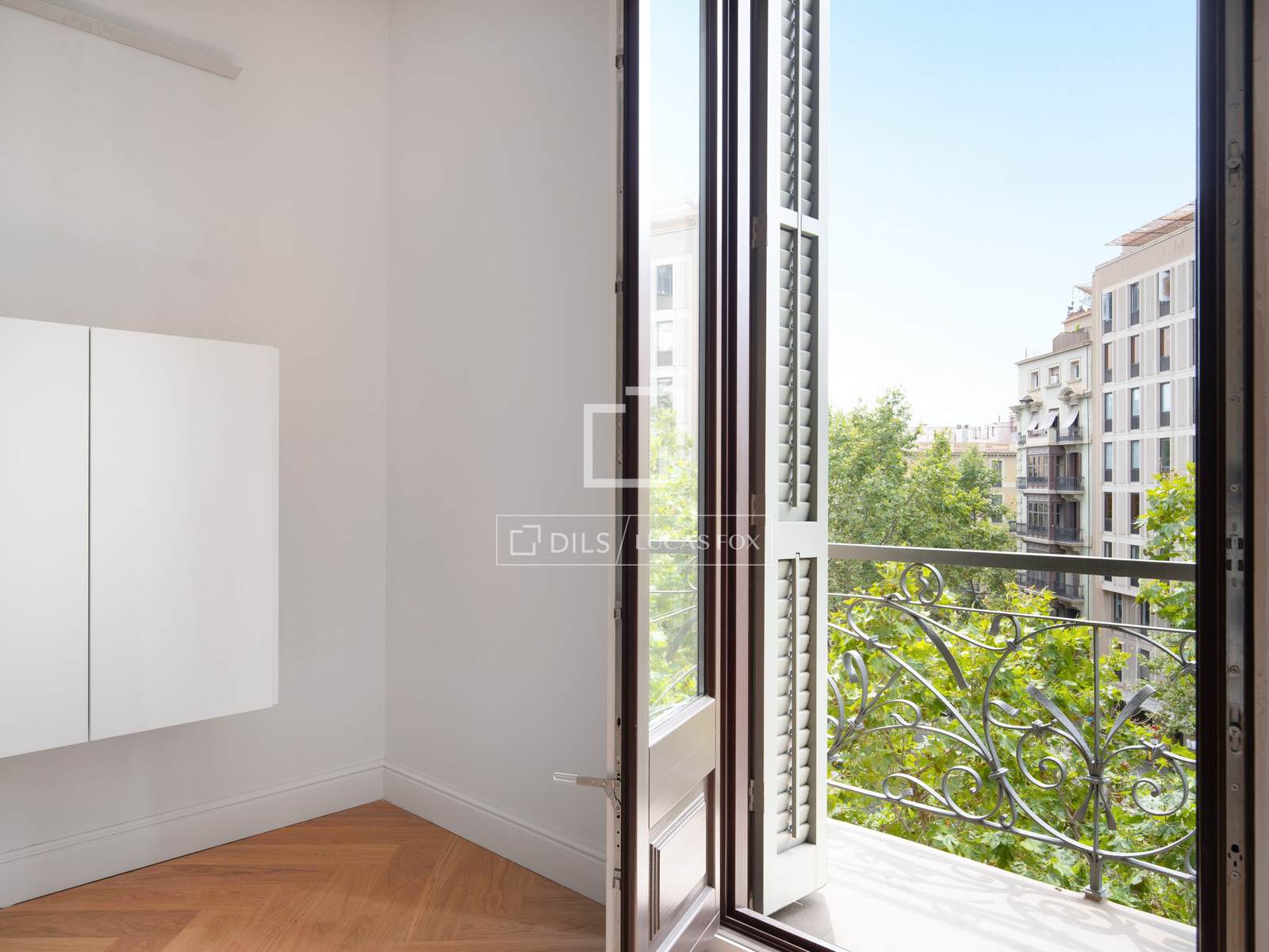 Appartamento a Barcelona, Spagna 2 camere da letto, 141 mq. N° 192829