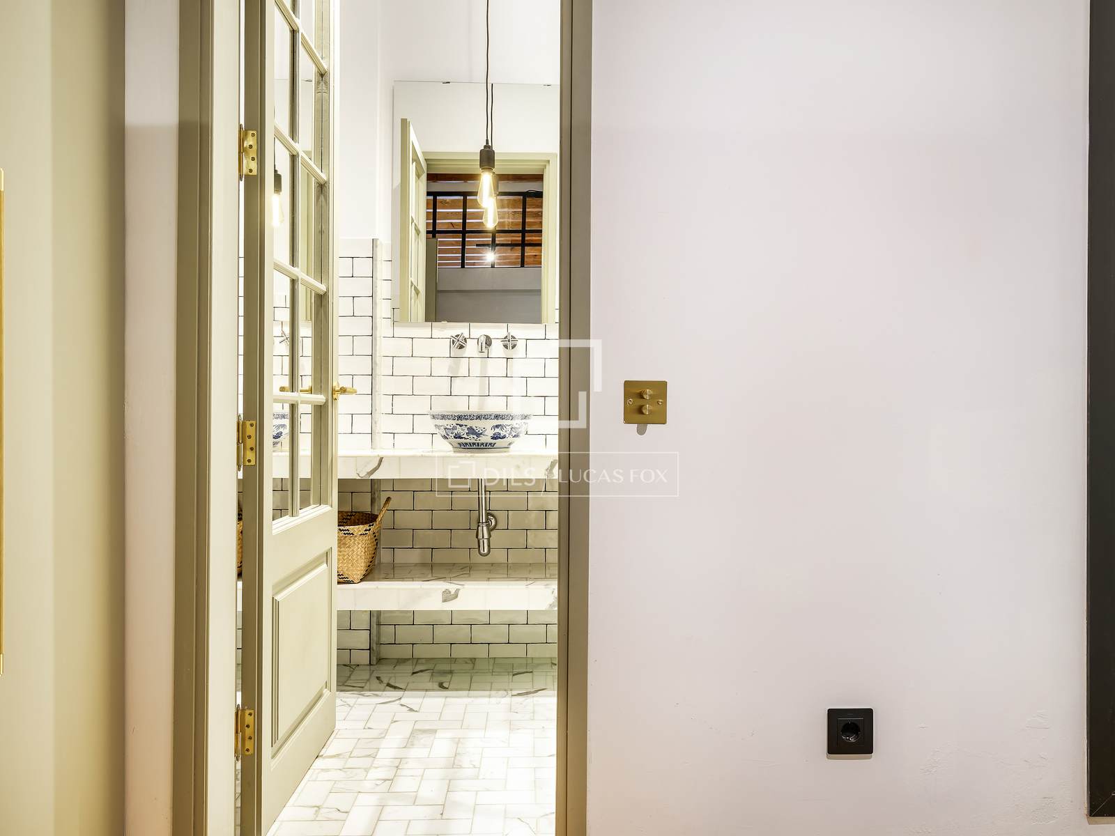 Huoneisto Barcelona, Espanja 1 makuuhuone, 68 m2 No. 192832