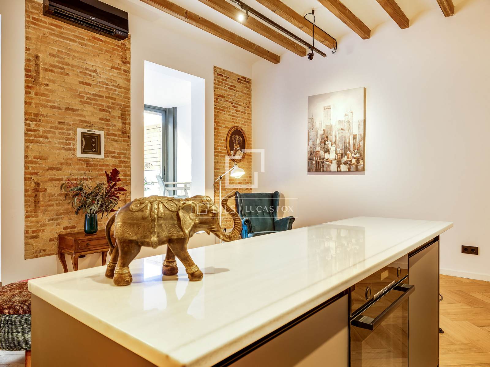 Huoneisto Barcelona, Espanja 1 makuuhuone, 68 m2 No. 192832