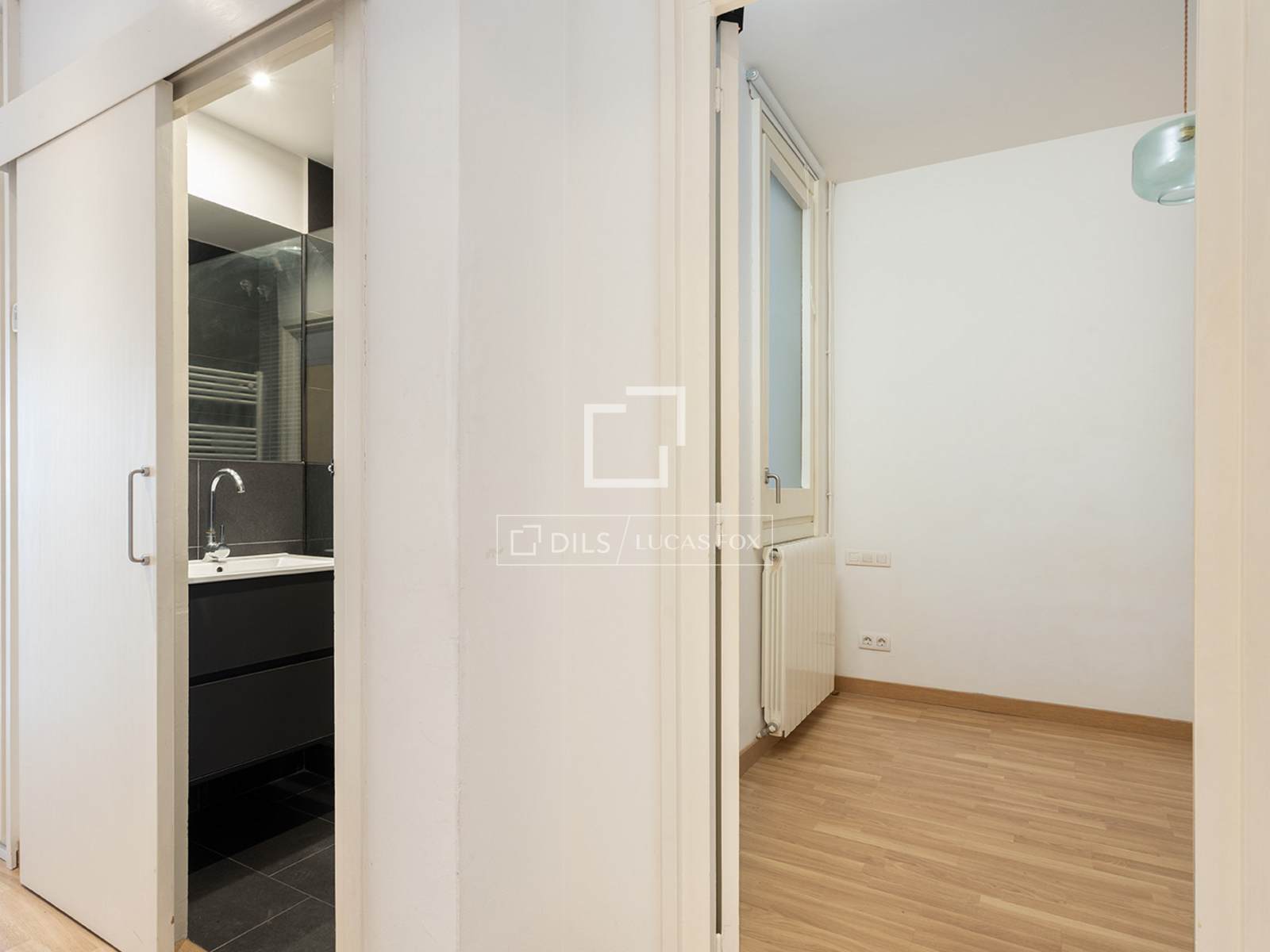 Wohnung in Barcelona, Spanien 2 Schlafzimmer, 70 m2 Nr. 192827