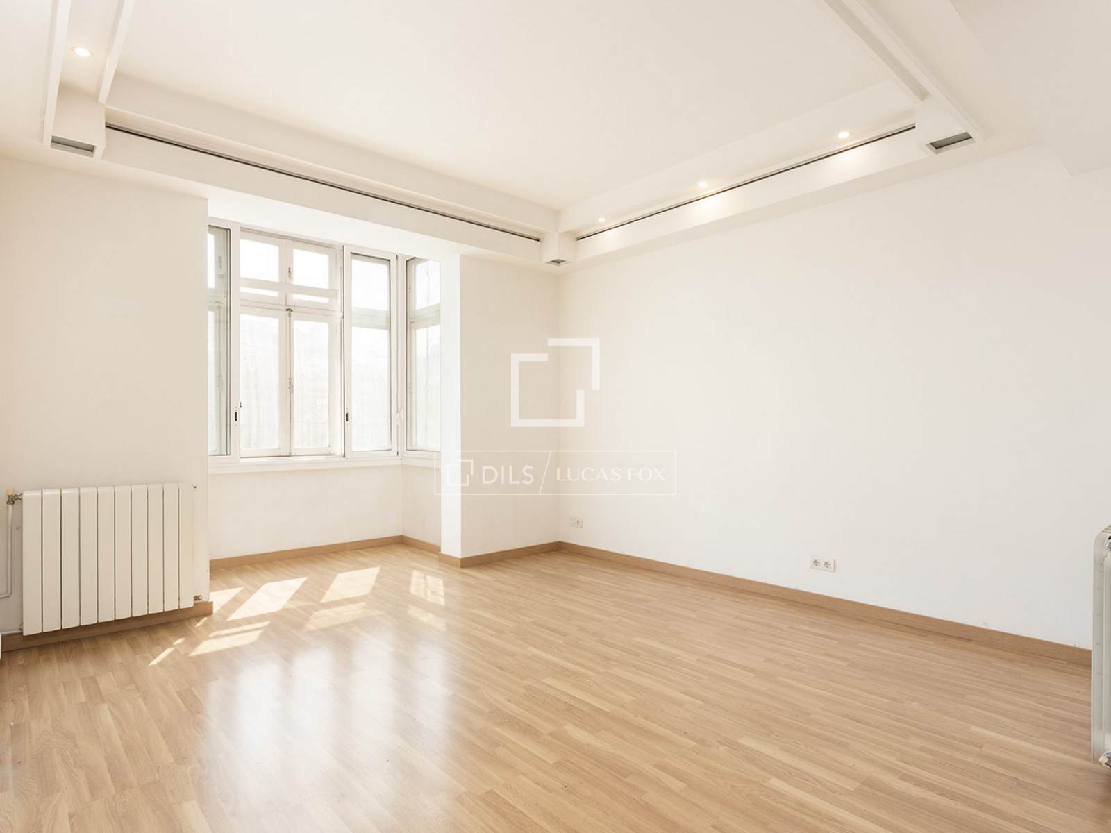 Wohnung in Barcelona, Spanien 2 Schlafzimmer, 70 m2 Nr. 192827