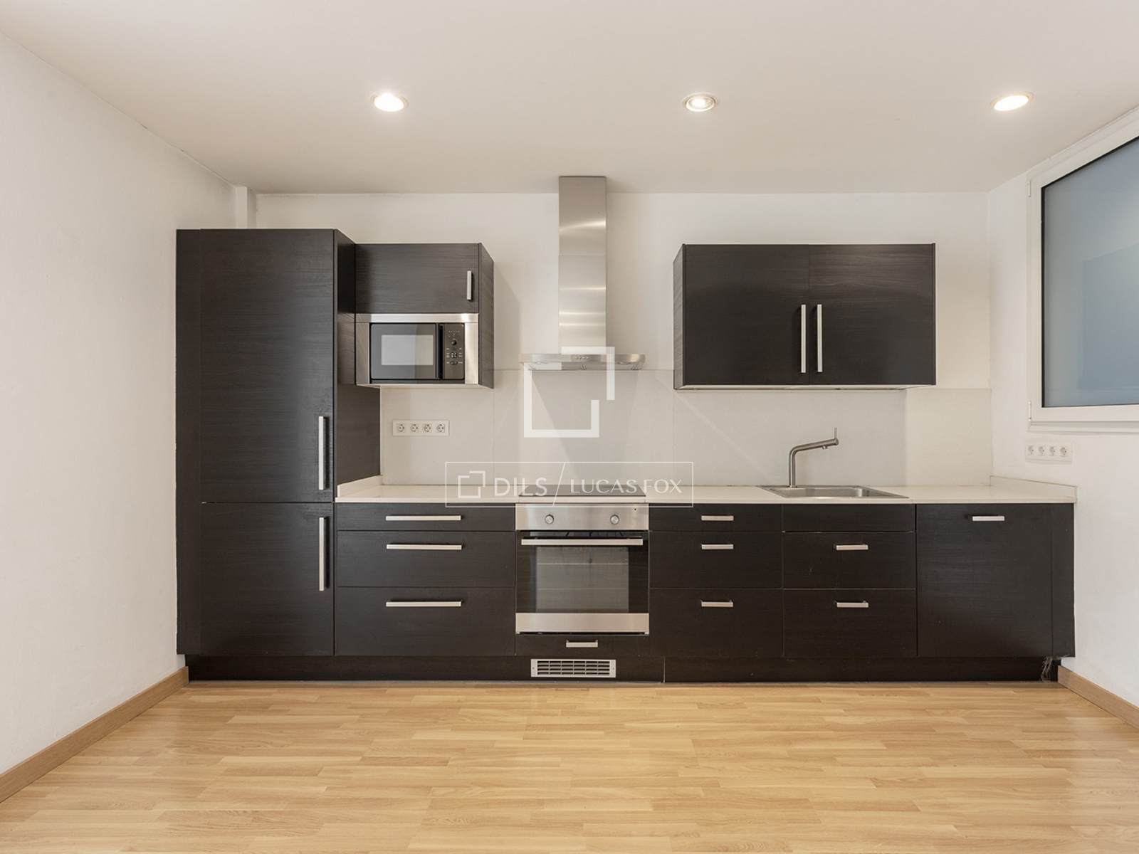 Wohnung in Barcelona, Spanien 2 Schlafzimmer, 70 m2 Nr. 192827