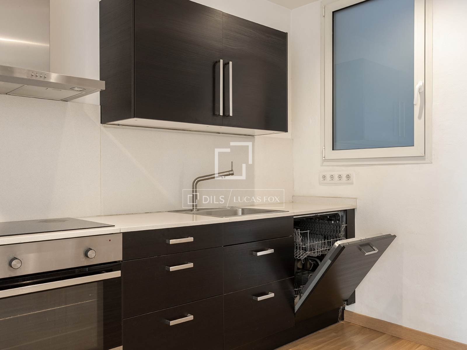 Wohnung in Barcelona, Spanien 2 Schlafzimmer, 70 m2 Nr. 192827