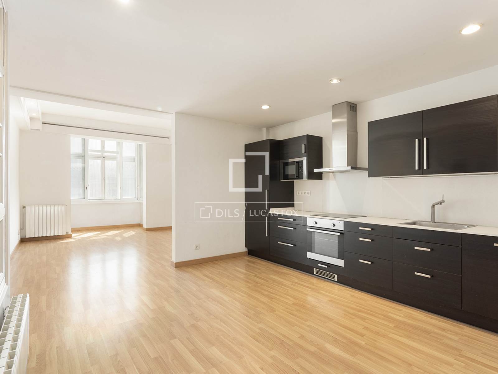Wohnung in Barcelona, Spanien 2 Schlafzimmer, 70 m2 Nr. 192827