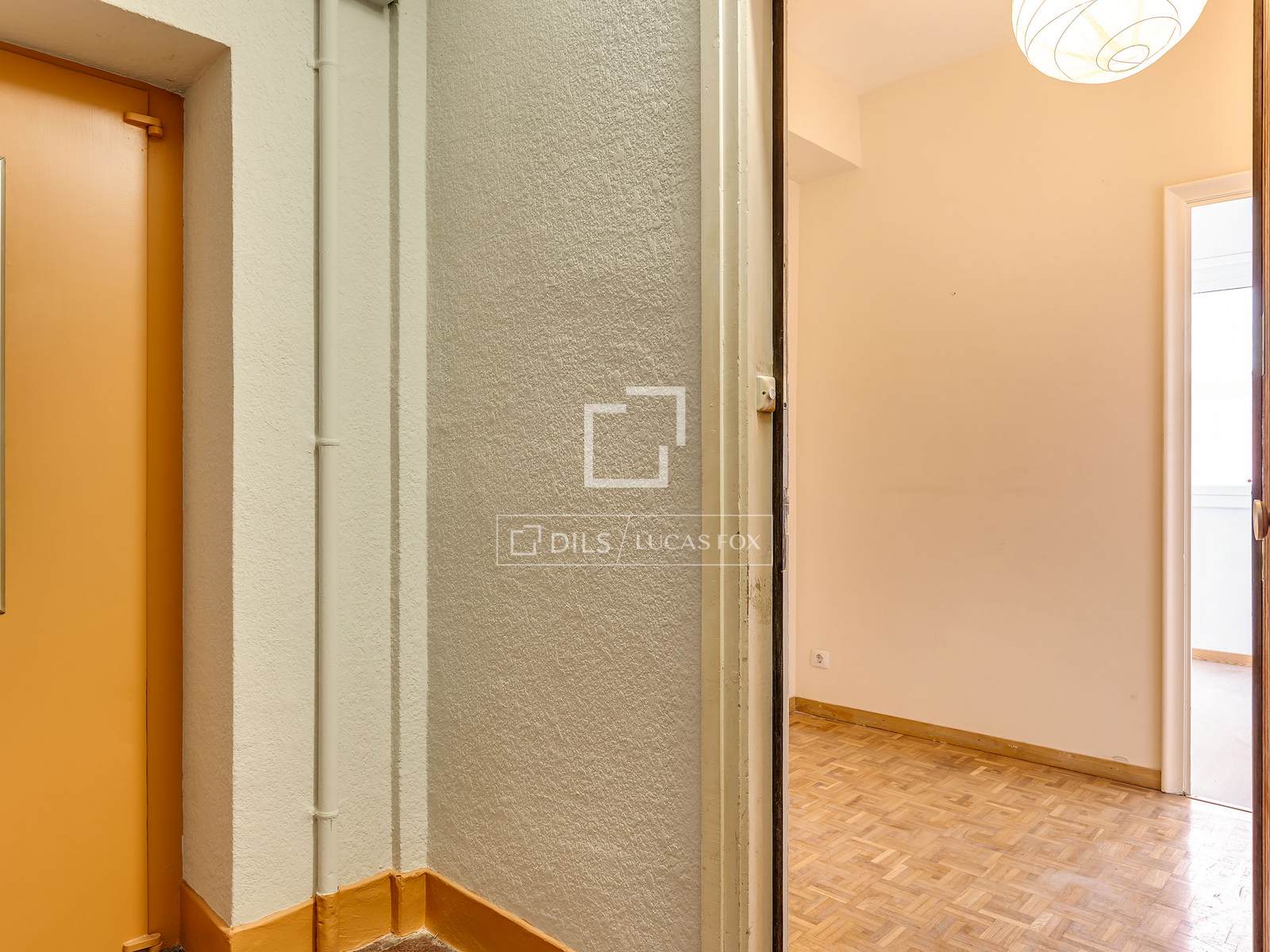 Wohnung in Barcelona, Spanien 4 Schlafzimmer, 120 m2 Nr. 192833