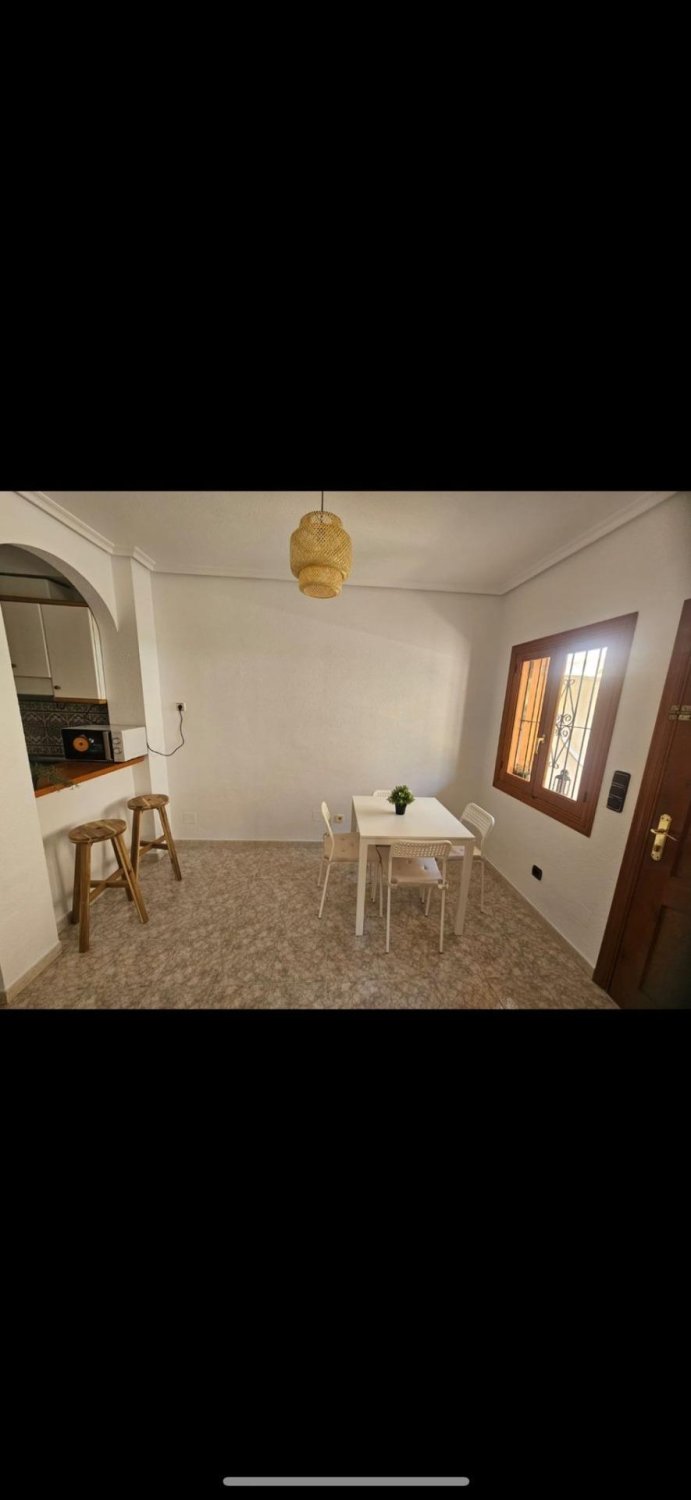 Bungalow in La Zenia, Alicante, Spain 2 bedrooms,  No. 167276