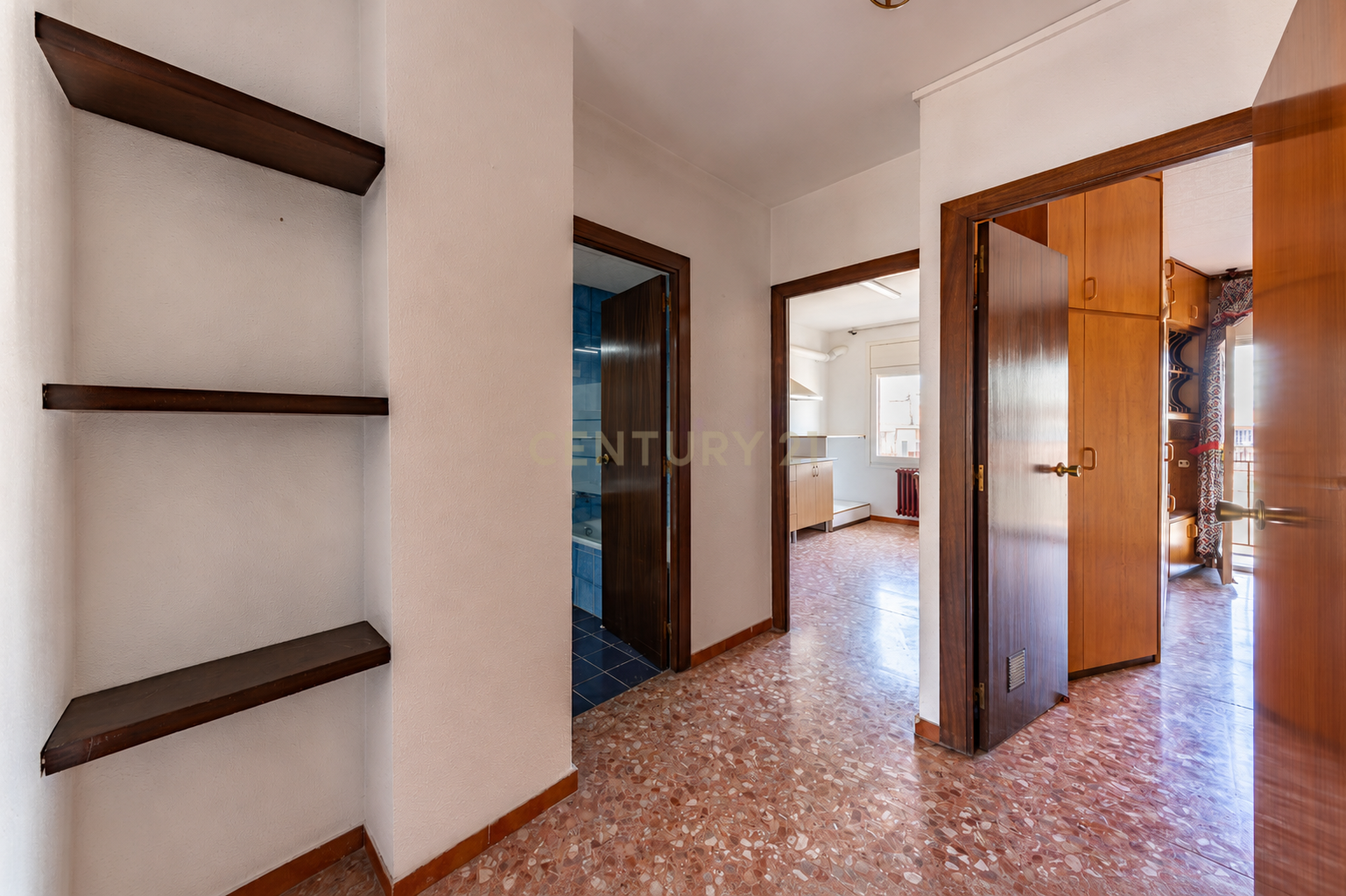 Dzīvoklis Cerdanyola Del Valles, Barcelona, Spānijā 5 istabas, 143 m2 Nr. 194545
