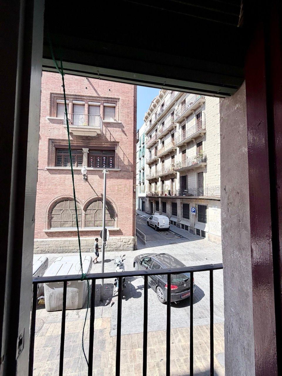 Dzīvoklis Barcelona, Spānijā 5 istabas, 143 m2 Nr. 194544