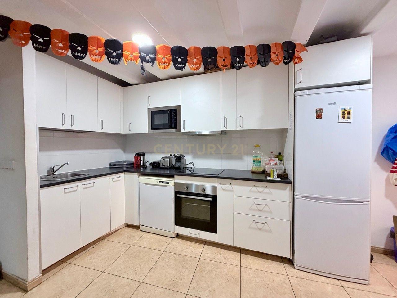 Dzīvoklis Barcelona, Spānijā 5 istabas, 143 m2 Nr. 194544