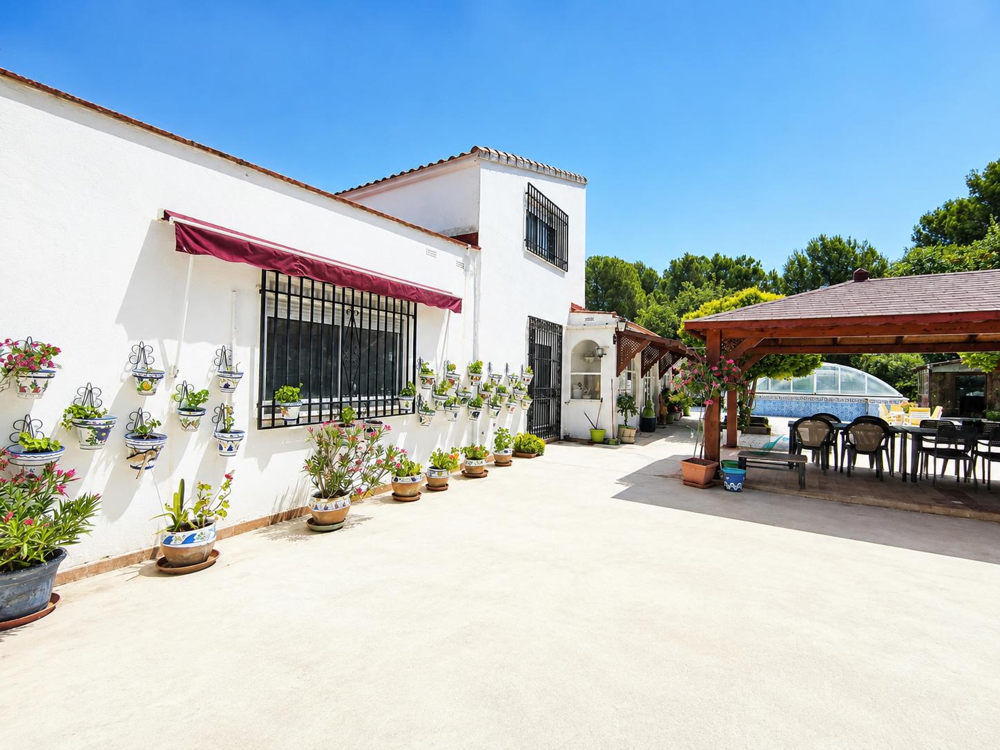 Huvila Villena, Alicante, Espanja 7 makuuhuonetta, 490 m2 No. 190402