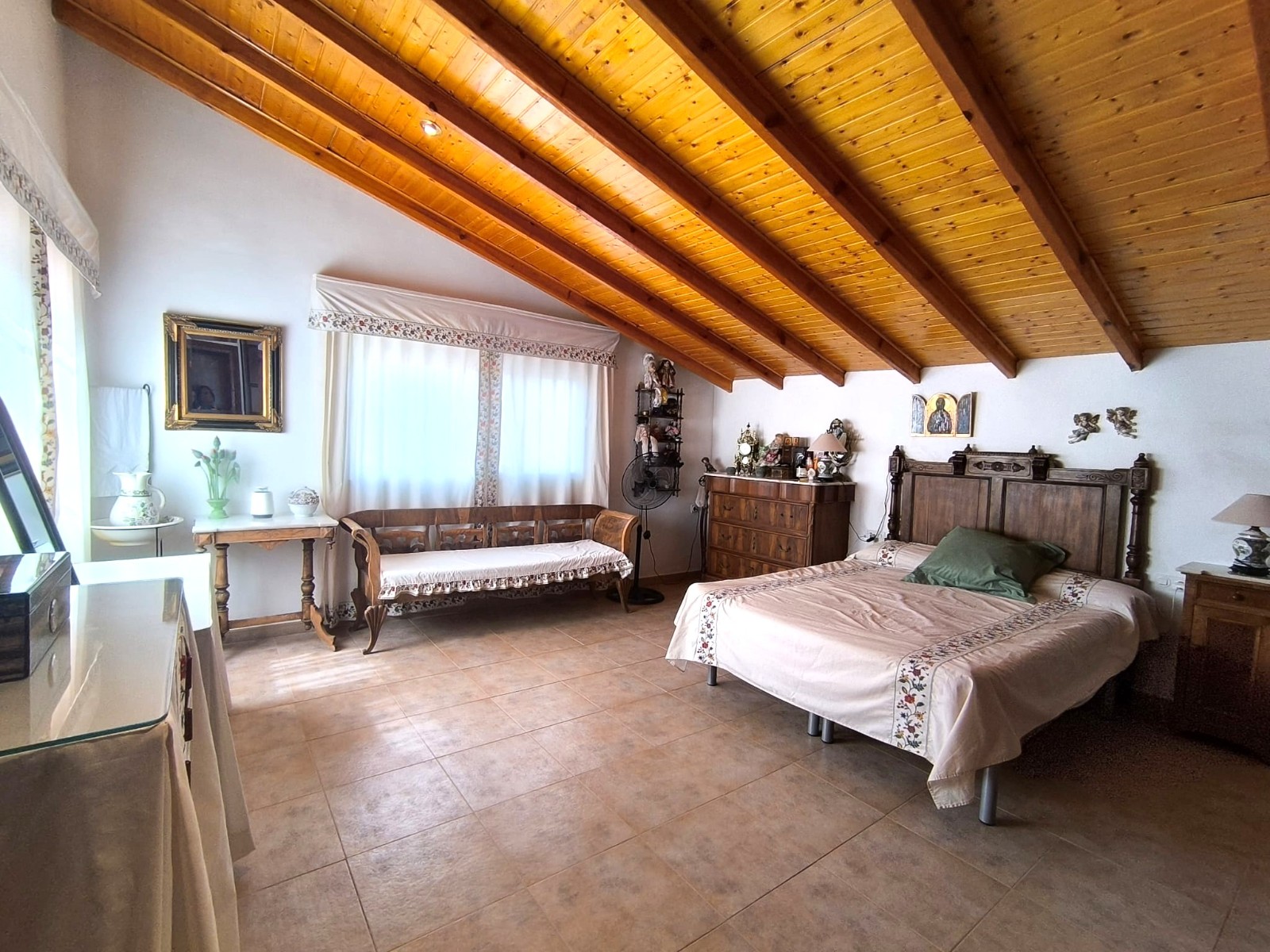 Huvila Villena, Alicante, Espanja 7 makuuhuonetta, 490 m2 No. 190402