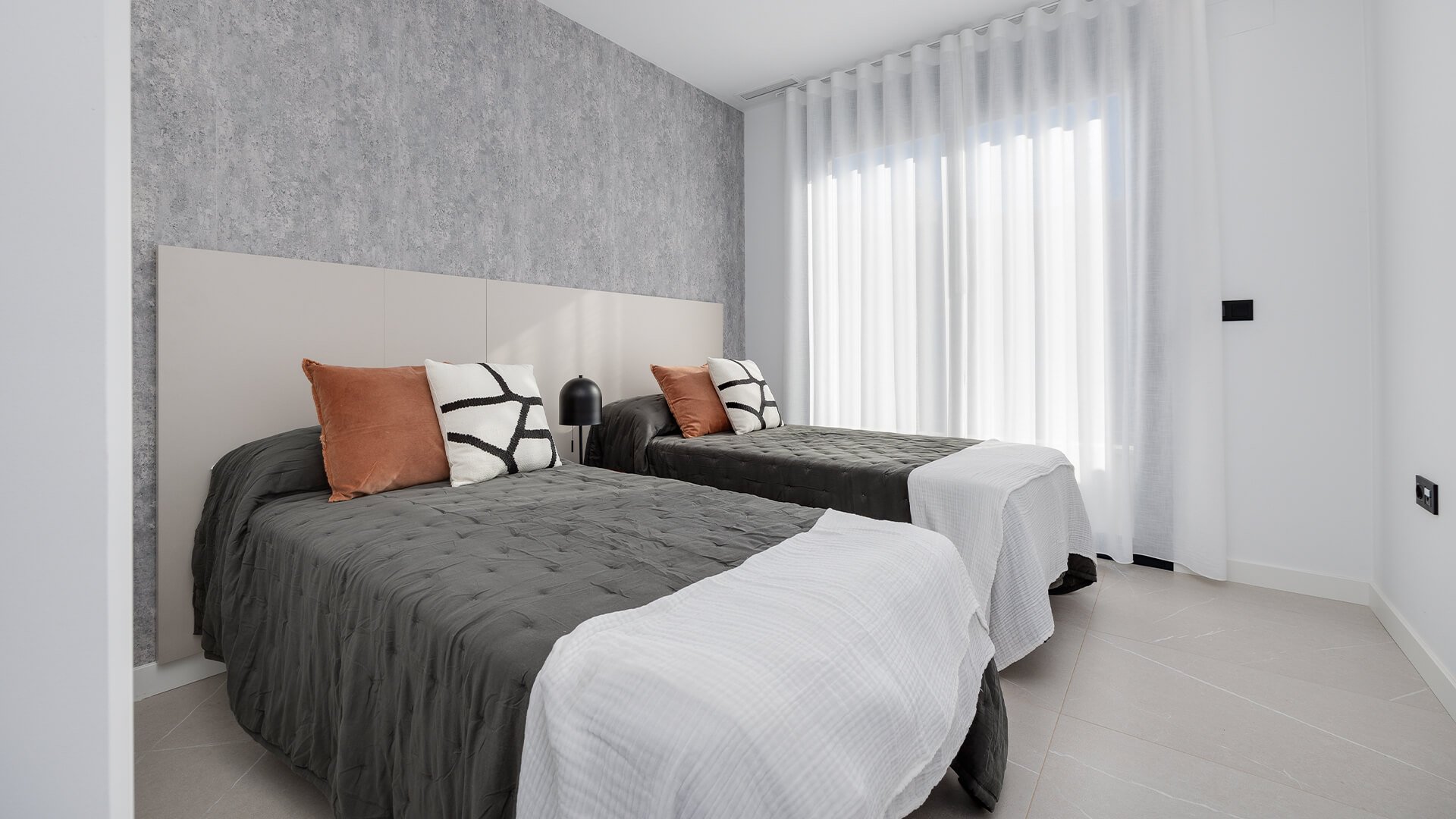 Sunset Lake Views w Torrevieja, Alicante, Hiszpania nr 154597