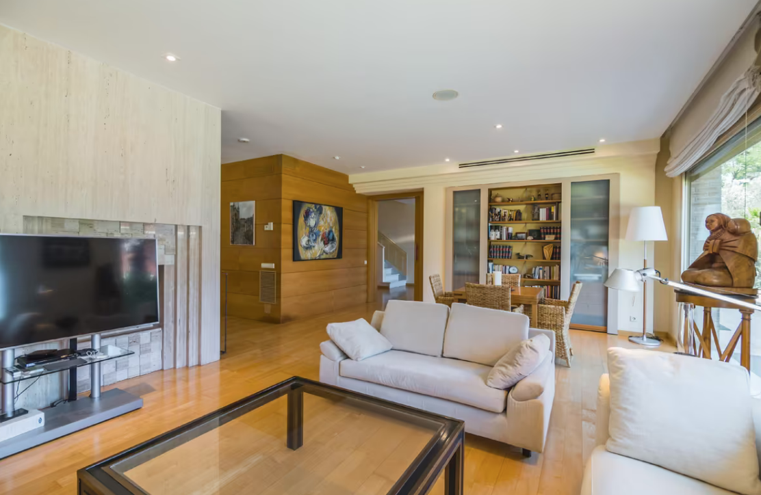 Wohnung in Eixample, Barcelona, Spanien 2 Schlafzimmer, 117 m2 Nr. 133500