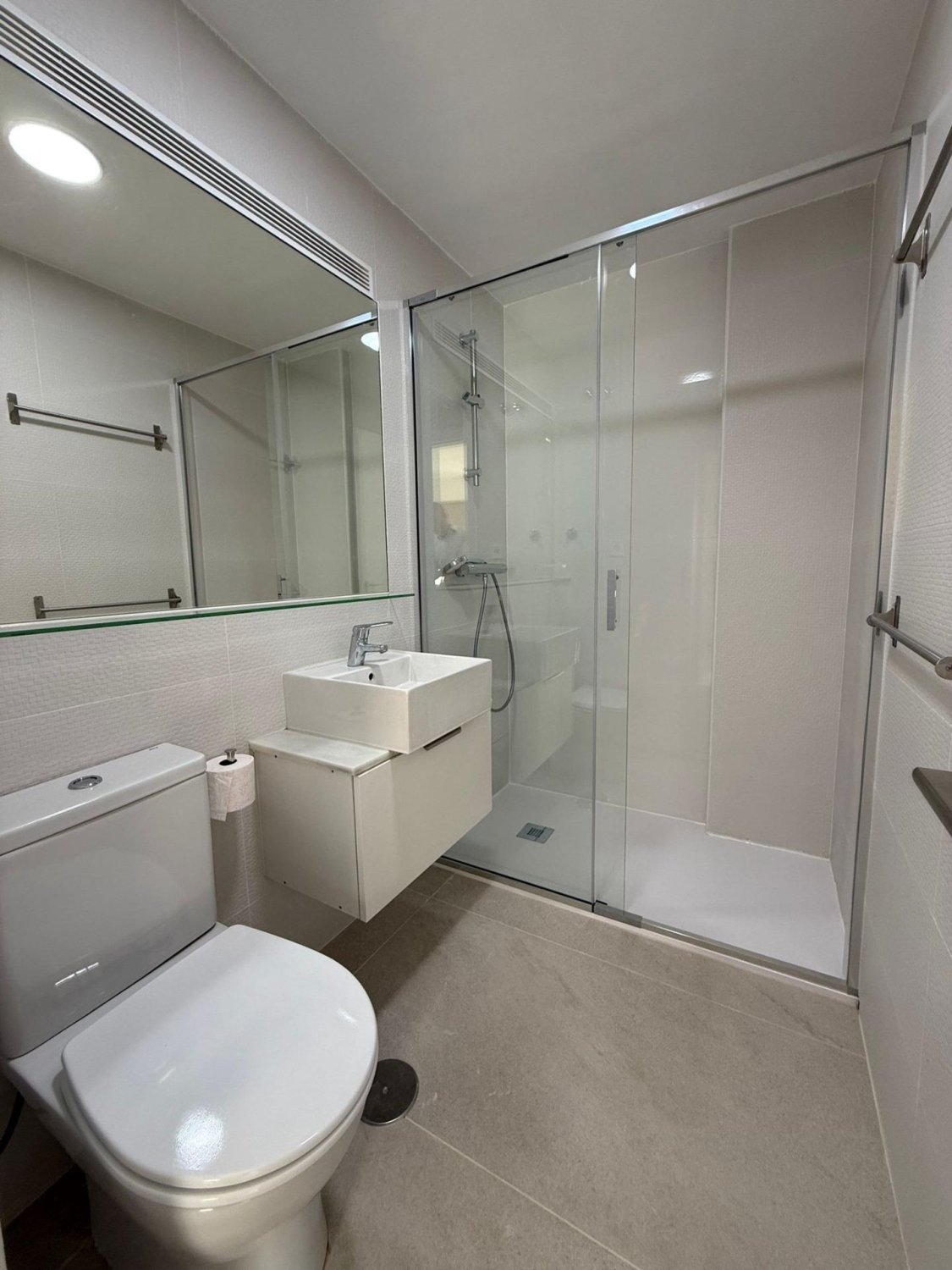 Apartamento en Benidorm, Alicante, España 1 dormitorio, 50 m2 No. 189524