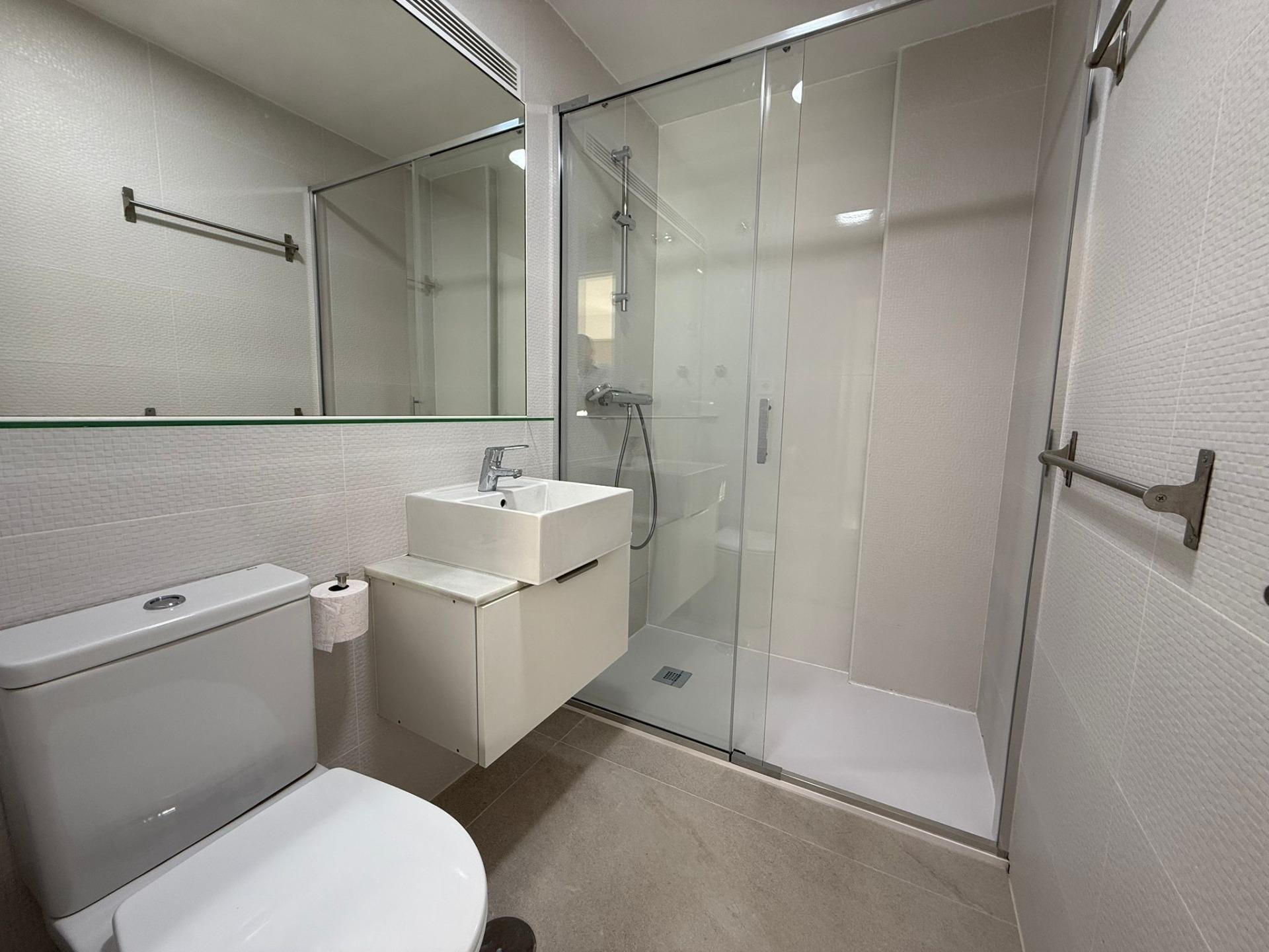 Apartamento en Benidorm, Alicante, España 1 dormitorio, 50 m2 No. 189524