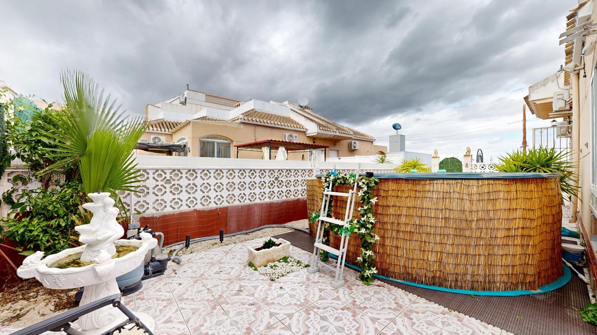 Kaupunkipientalo San Miguel de Salinas, Alicante, Espanja 3 makuuhuonetta, 94 m2 No. 189523
