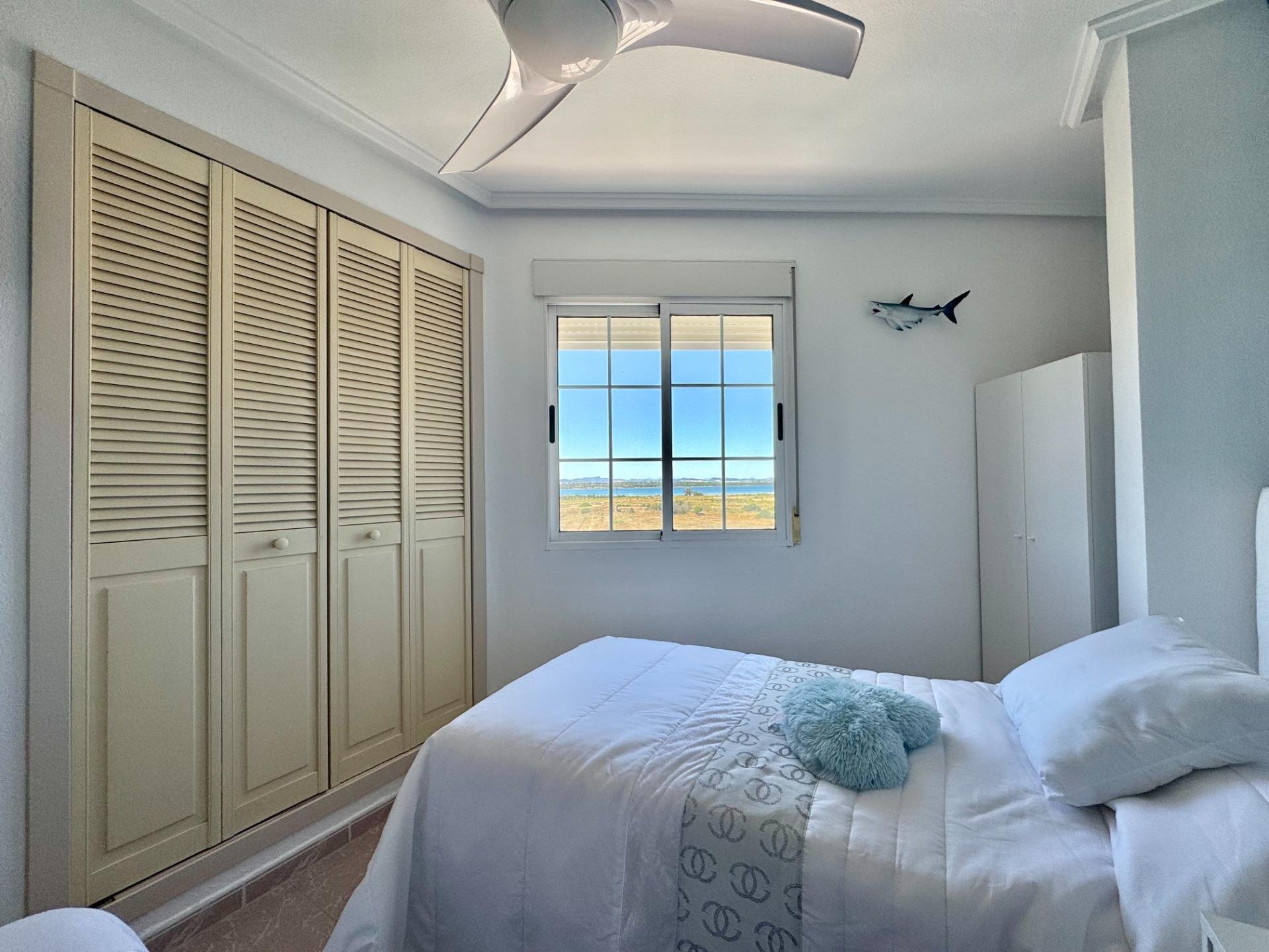 Apartment à Torrevieja, Alicante, Espagne 2 chambres, 53 m2 No. 189522