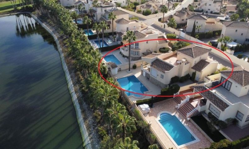 Villa à Alicante, Espagne 3 chambres, 132 m2 No. 189518