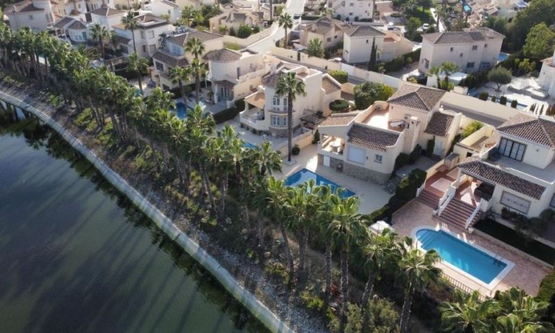 Villa à Alicante, Espagne 3 chambres, 132 m2 No. 189518