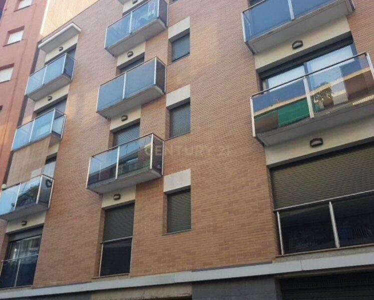 Autotallit Esparreguera, Barcelona, Espanja 11 m2 No. 186584