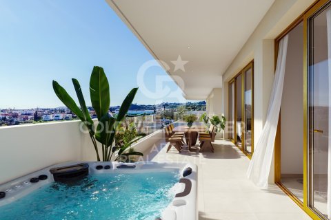 Apartamento en Fuengirola, Málaga, España 3 dormitorios, 198 m2 No. 179070