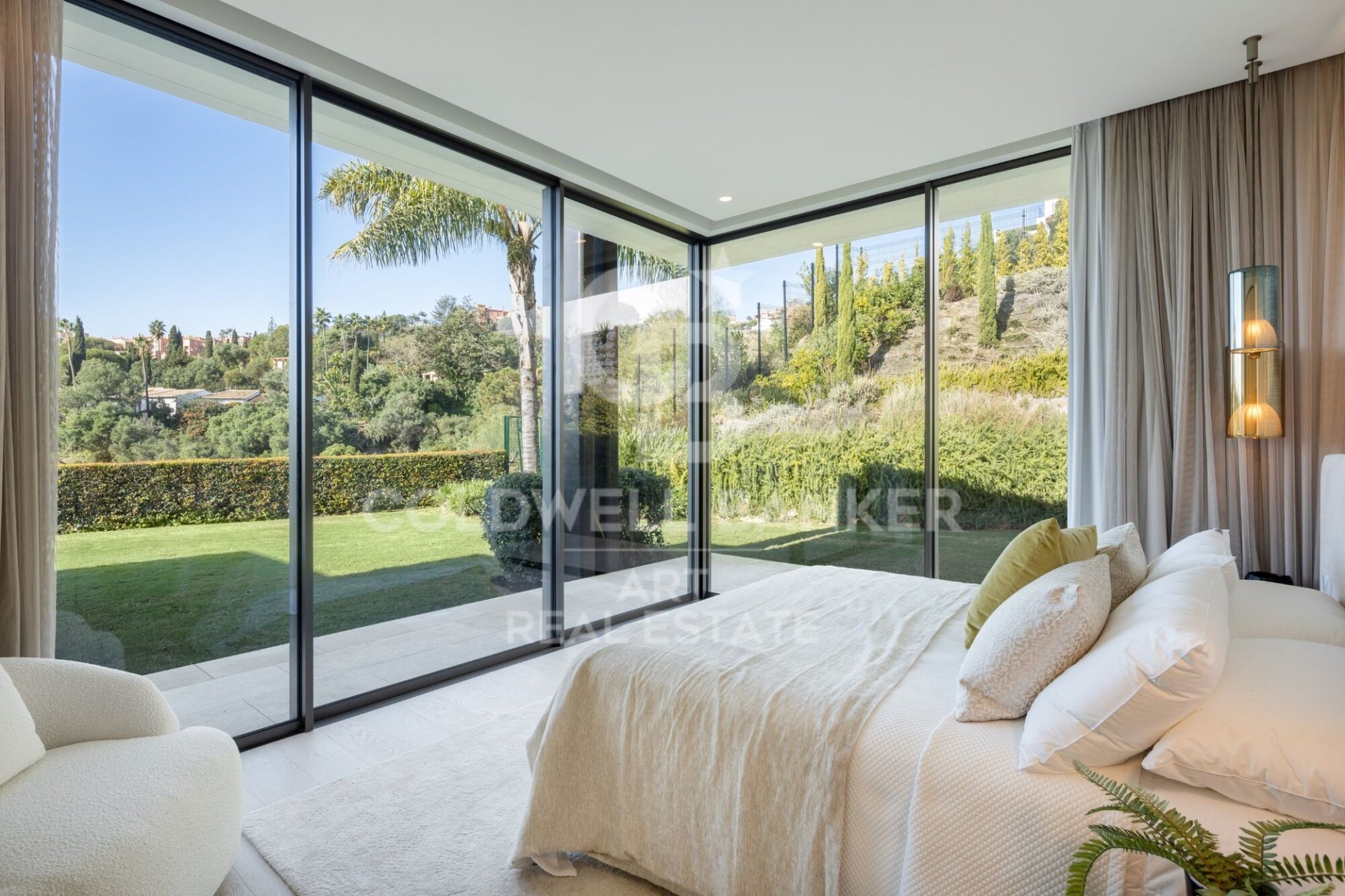 Villa in Benahavis, Malaga, Spanien 6 Schlafzimmer, 738 m2 Nr. 179074