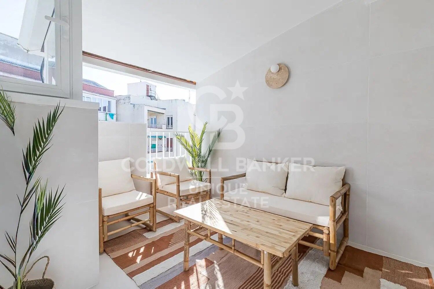 Apartment à Madrid, Espagne 2 chambres, 130 m2 No. 179075