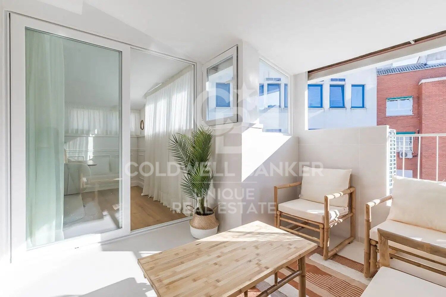 Apartment à Madrid, Espagne 2 chambres, 130 m2 No. 179075