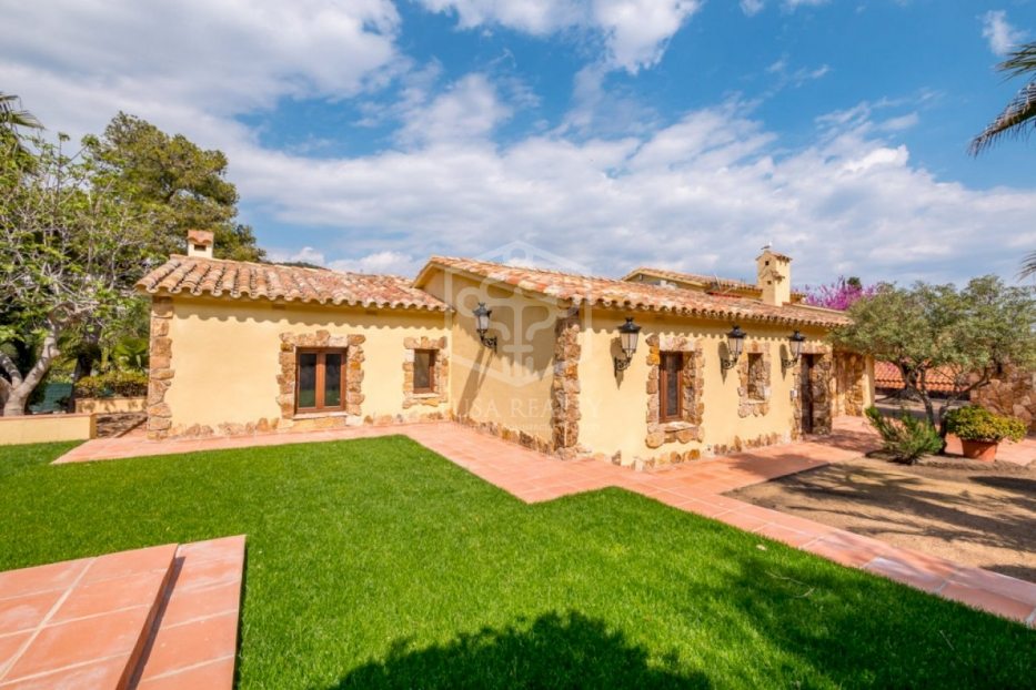 Villa Blanes, Girona, Spānijā 4 istabas, 400 m2 Nr. 78289