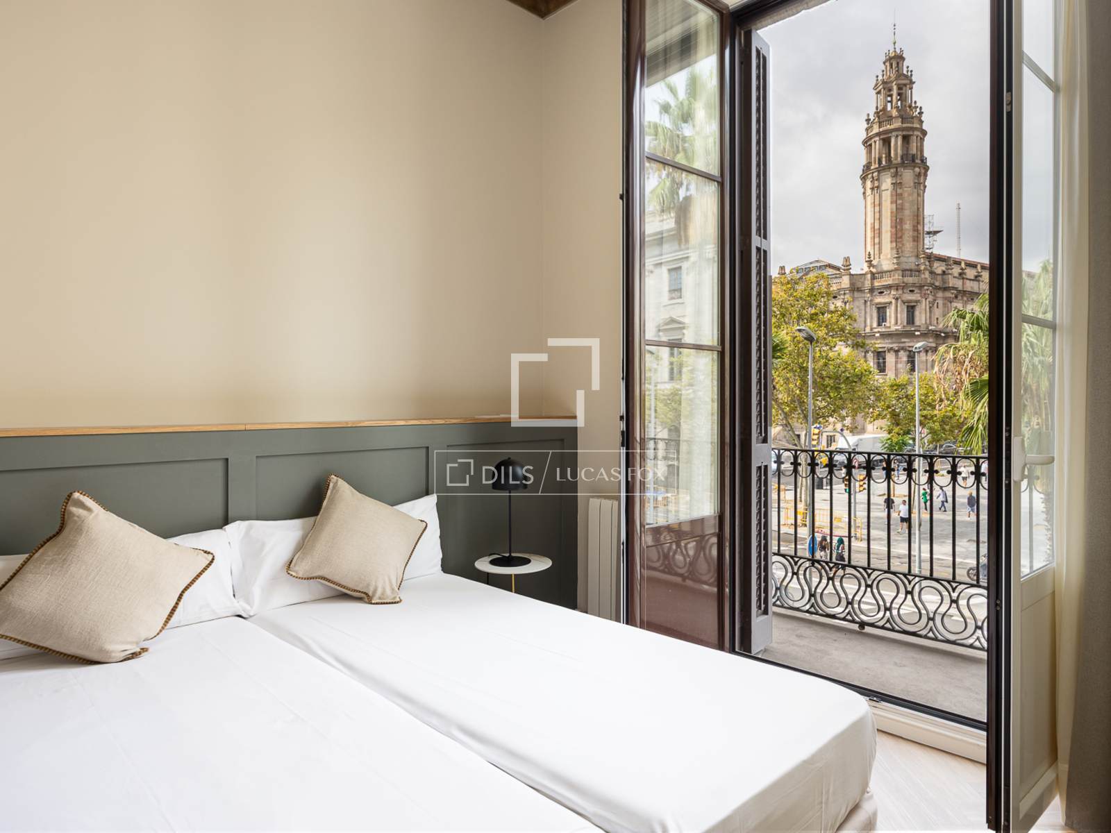 Apartamento en Barcelona, España 3 dormitorios, 136 m2 No. 150683