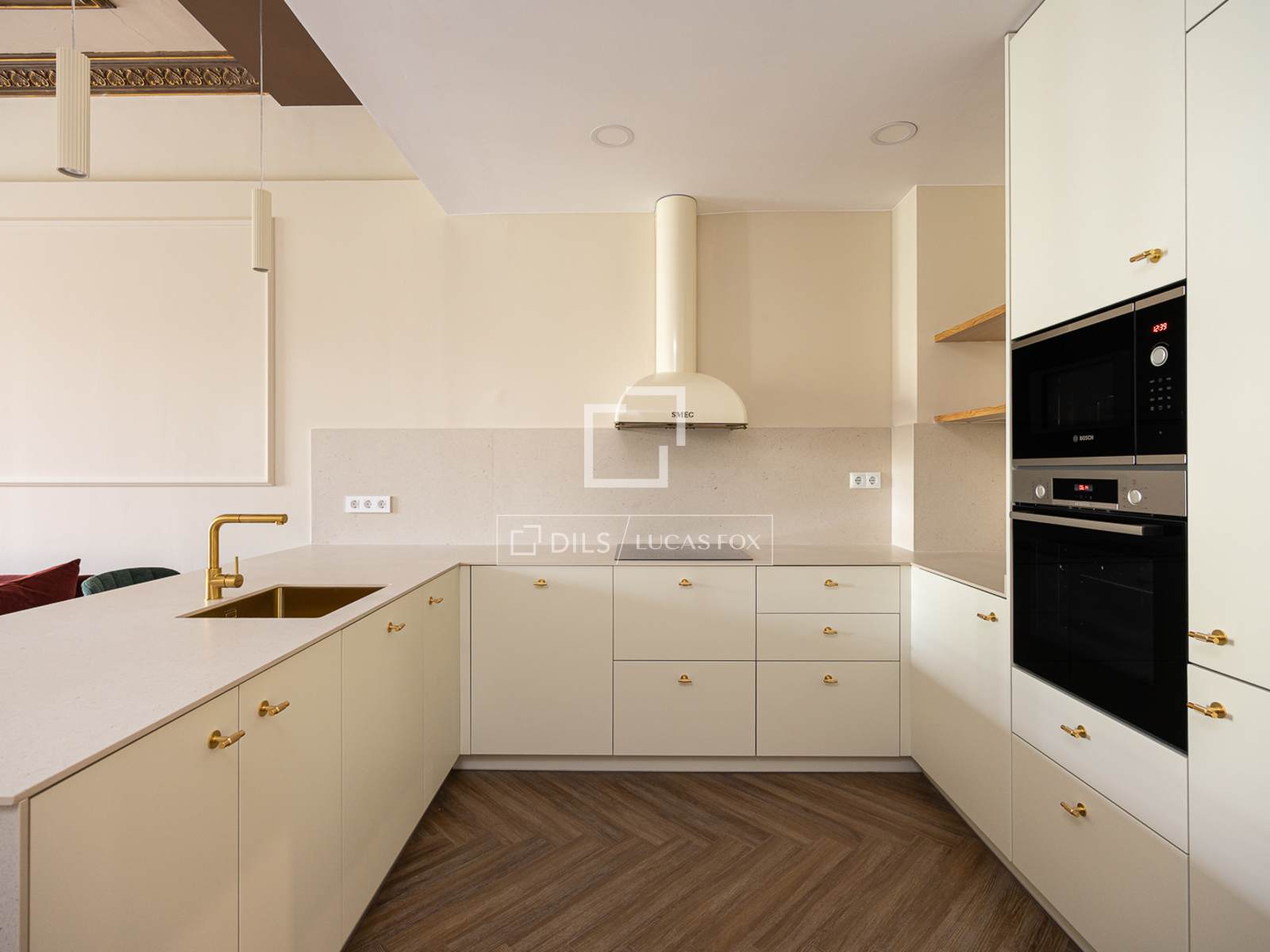 Apartamento en Barcelona, España 3 dormitorios, 136 m2 No. 150683
