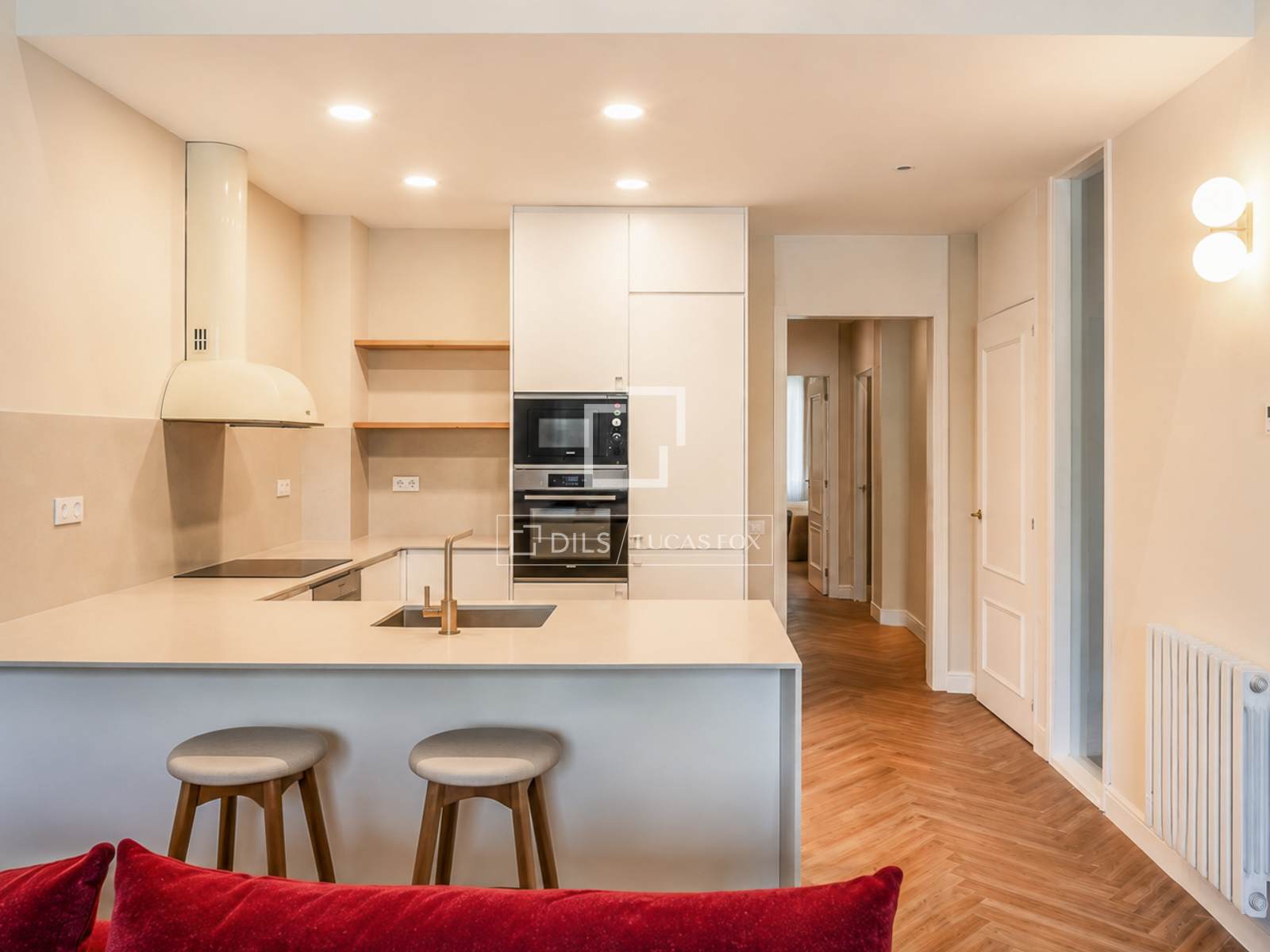 Apartamento en Barcelona, España 3 dormitorios, 136 m2 No. 150683